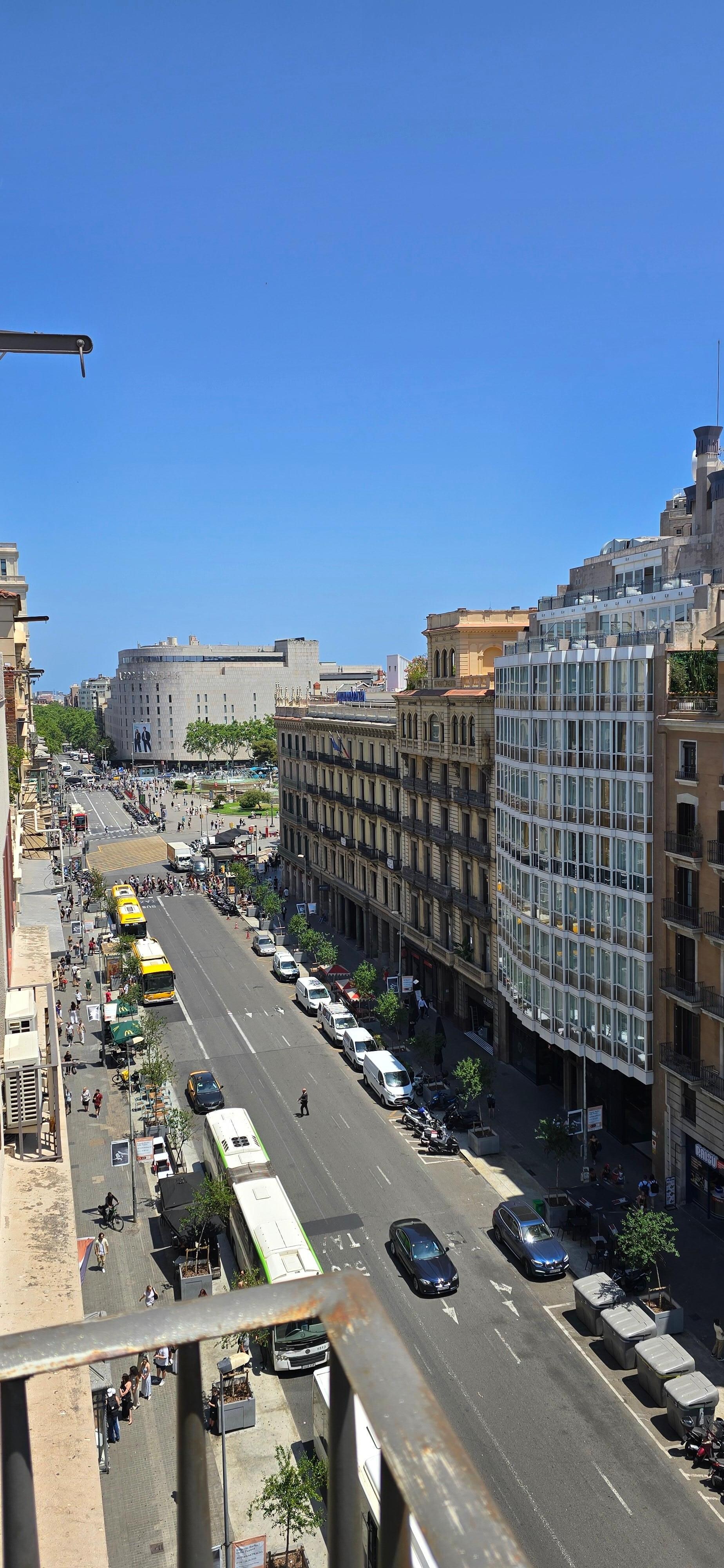 Vue de la rambla de la galerie
