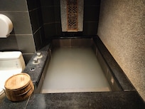 部屋のお風呂
そんなに時間かからずに湯張りできます。