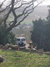 Aussicht vom Haus aus. Und fĂŒr Aussicht muss man nun halt hoch.