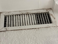 Moldy air condition vent made air conditioner use risky