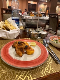 Dumpukht - et af restauranterne på hotellet - lækker mad - absolut et besøg værd