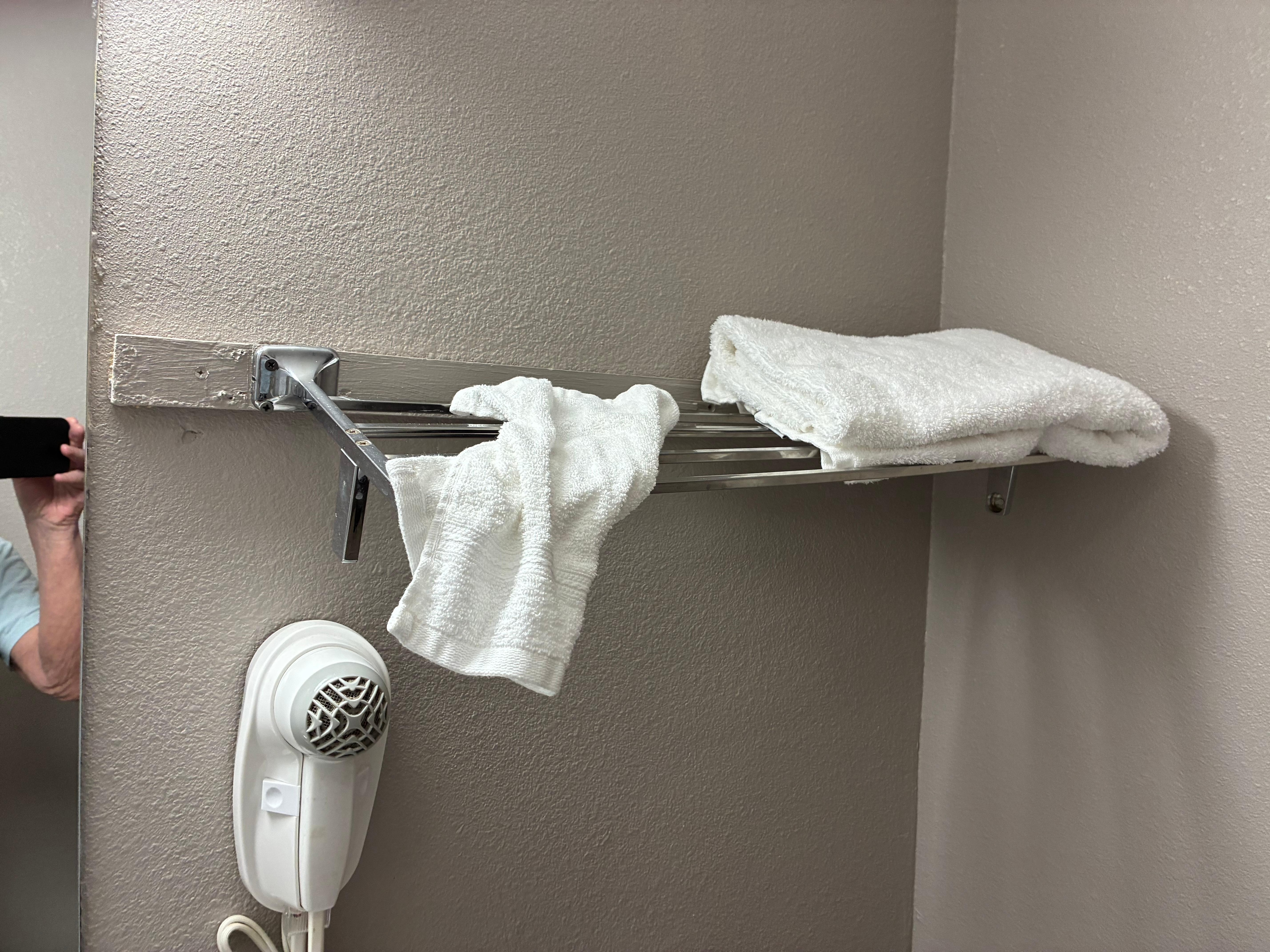 Towel rack falling off the wall 