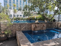Fantastic pool on the roof