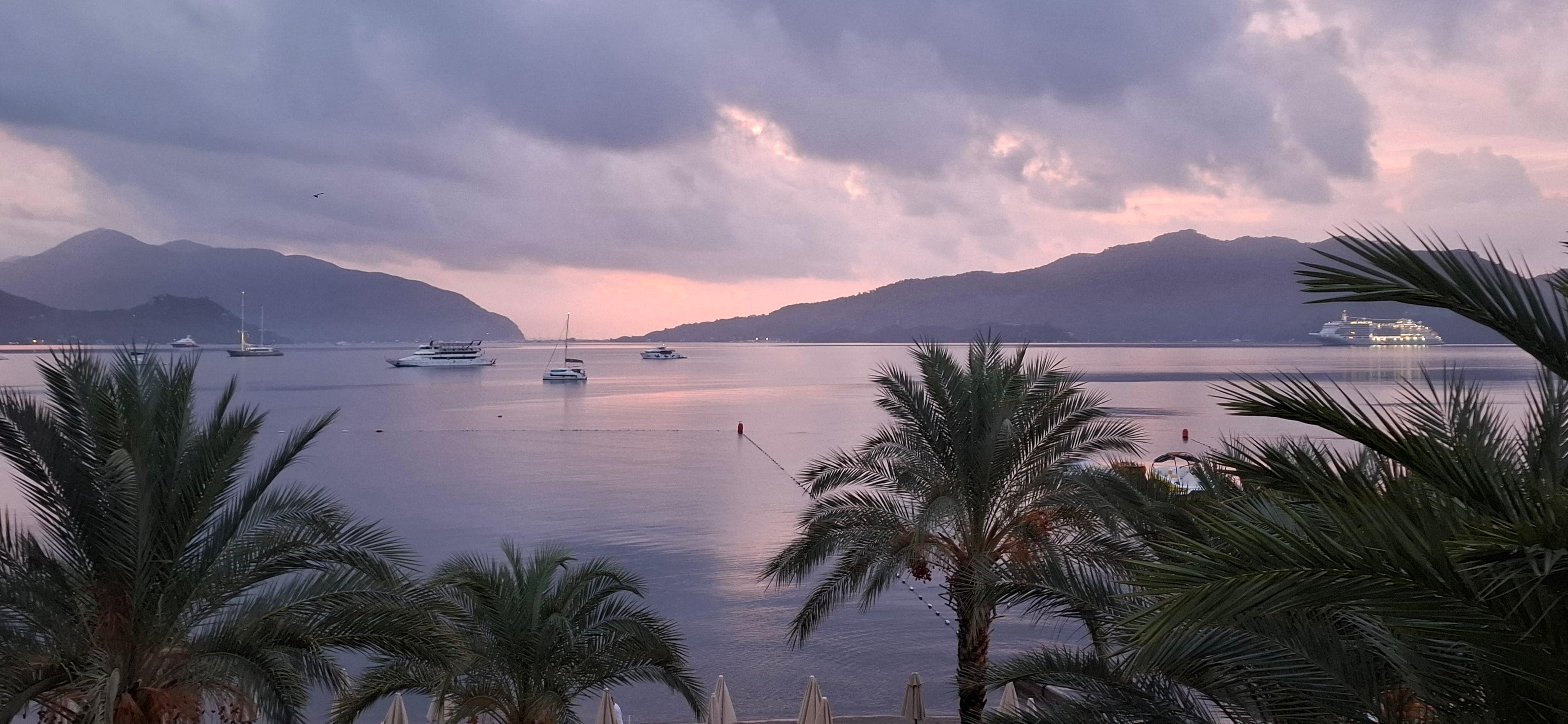 Partial see view room