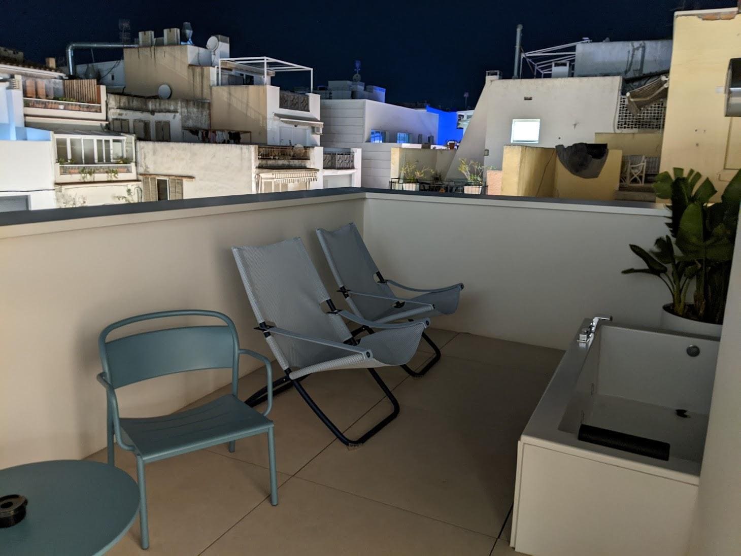 Terrace with Hot tub Jacuzzi