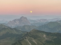 Abenddämmerung auf dem Diedamskopf