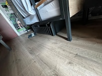 Only one locker for the other double deck bed.