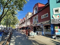 Quai sur lequel se trouve la location