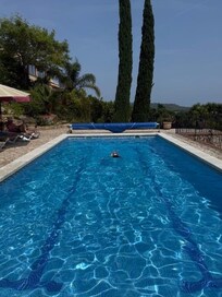 Missing this beautiful pool and garden