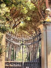 Pope's summer house