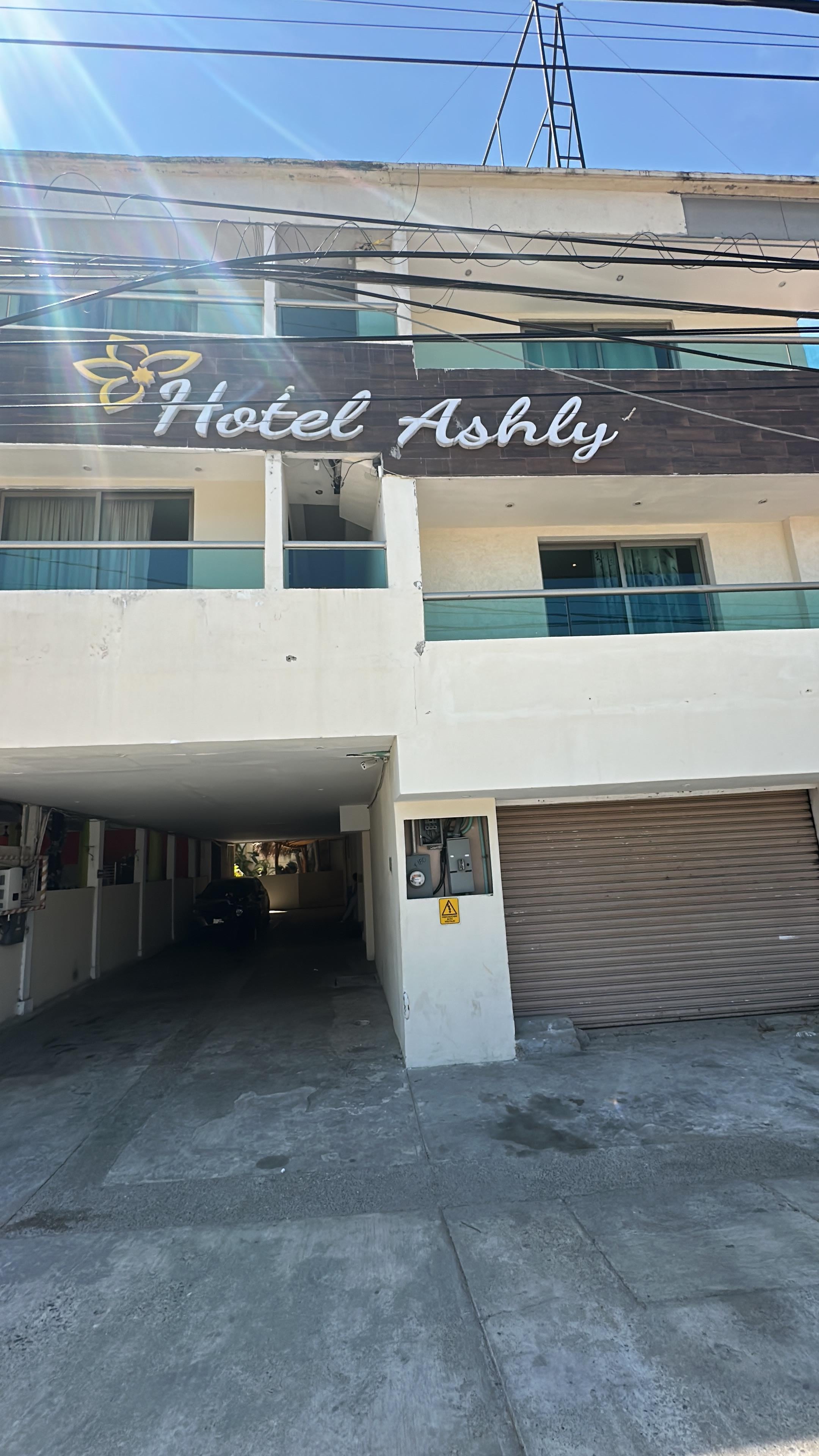 Muy bueno el hotel, muy recomendable.