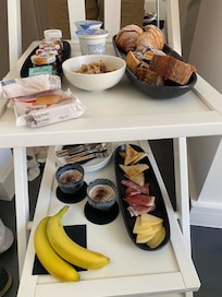 Buon giorno-Frokosten er servert