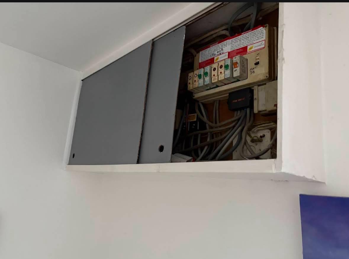 Cupboard above the bed