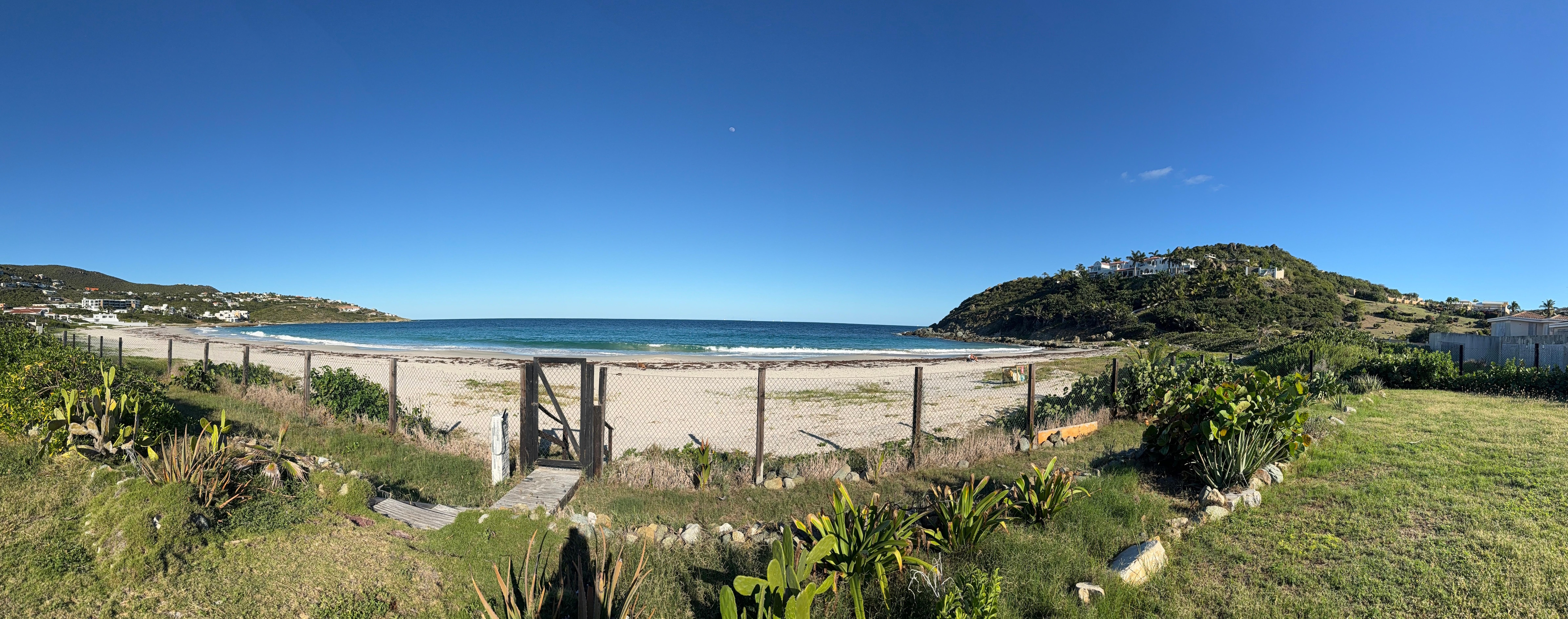 The easy walk to the very private beach