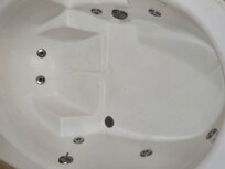 Broken jets