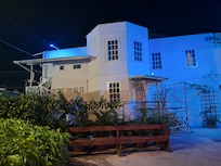 Ĺocated in sturdy masonry buildings renovated in 2022, with botanically themed guestrooms on the upper floors.