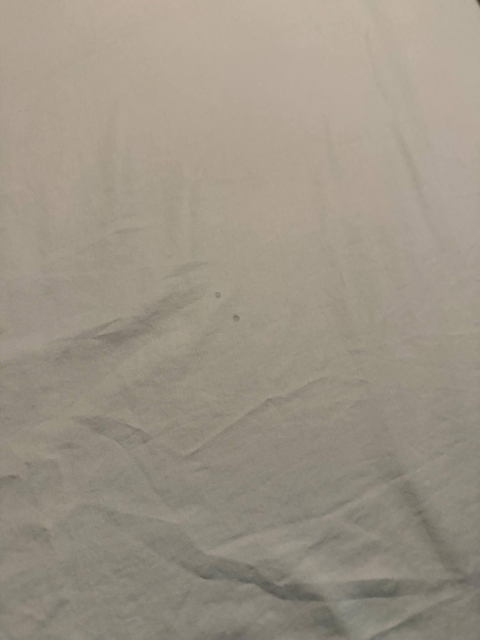 Fitted sheet in the second room