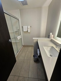 Was hoping for tub but no worries