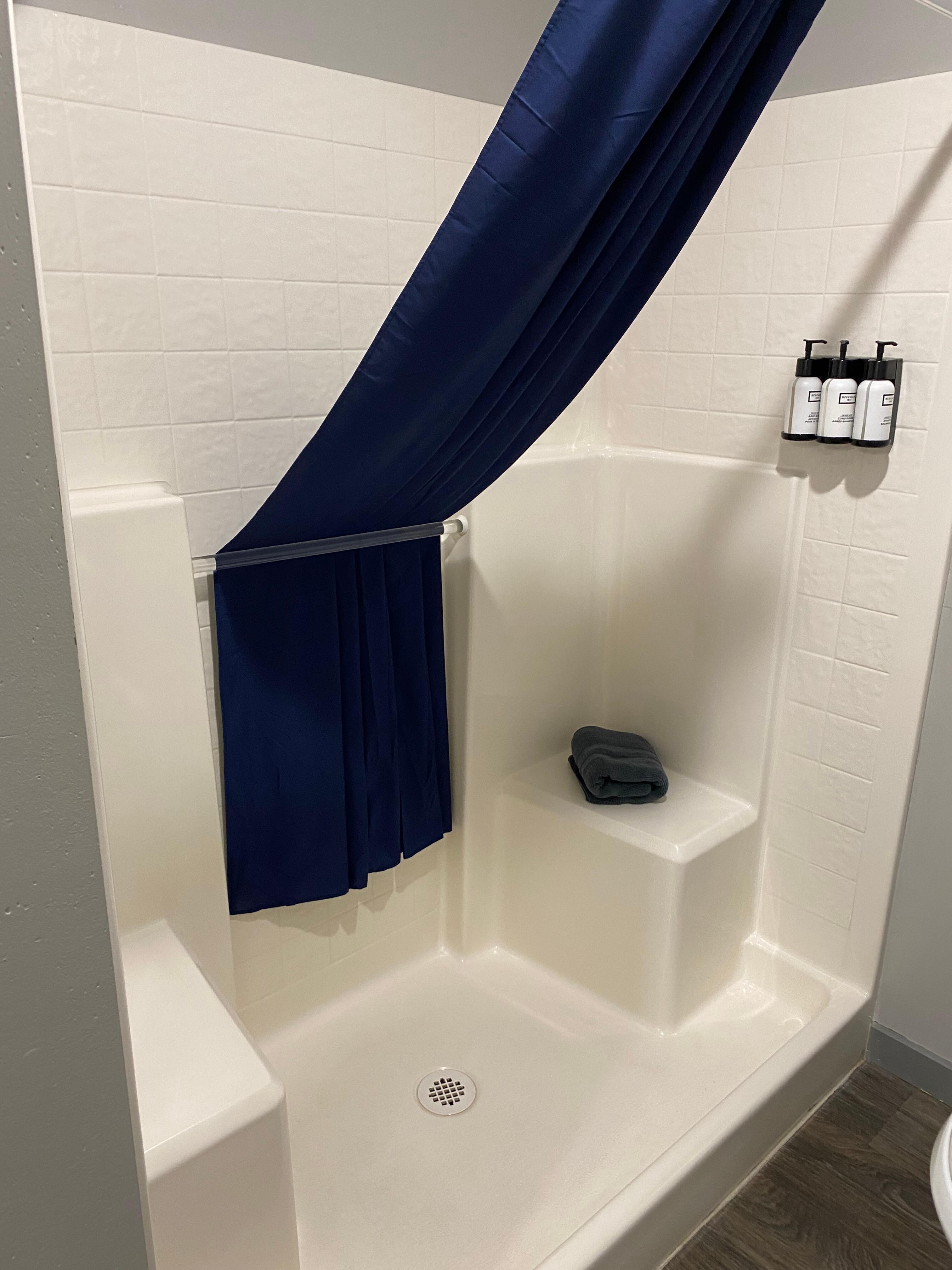 Big shower.  Very clean.
