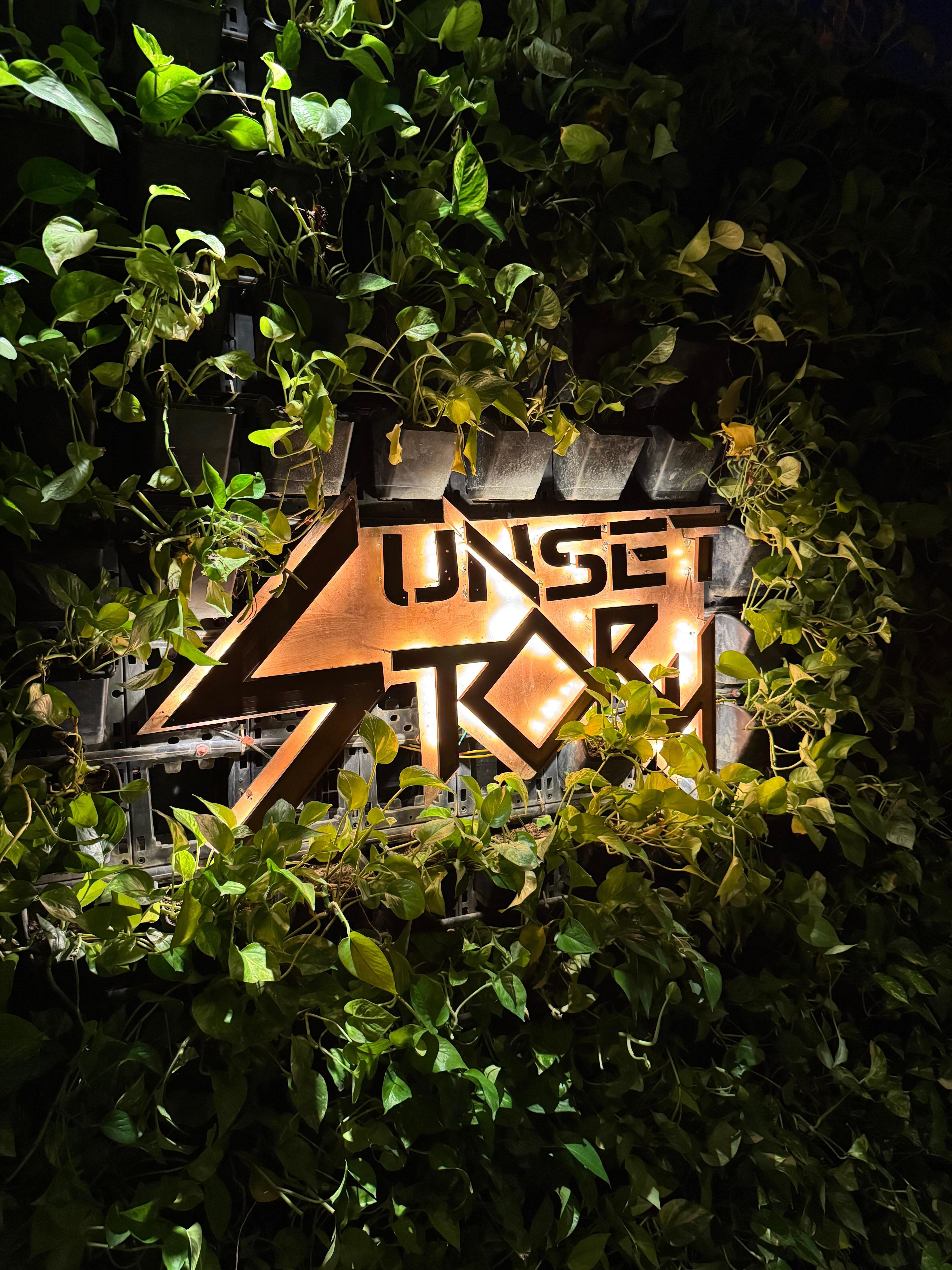 Sunset Story Restaurant