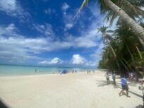 Very clean beach. And not many people