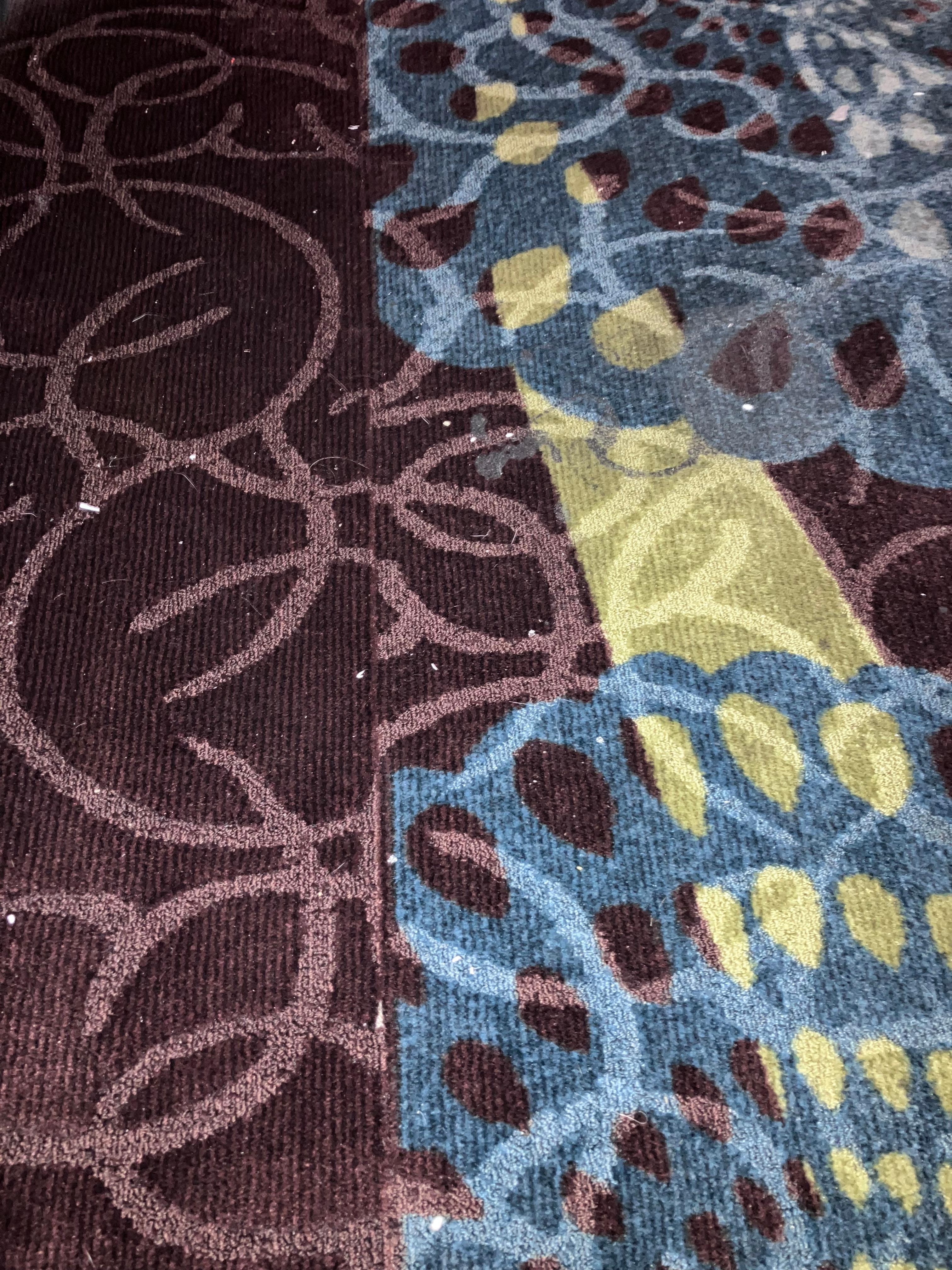 Carpets are old and stained
