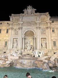 Trevi fountain