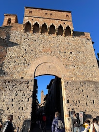 Sam Gimignano entrance