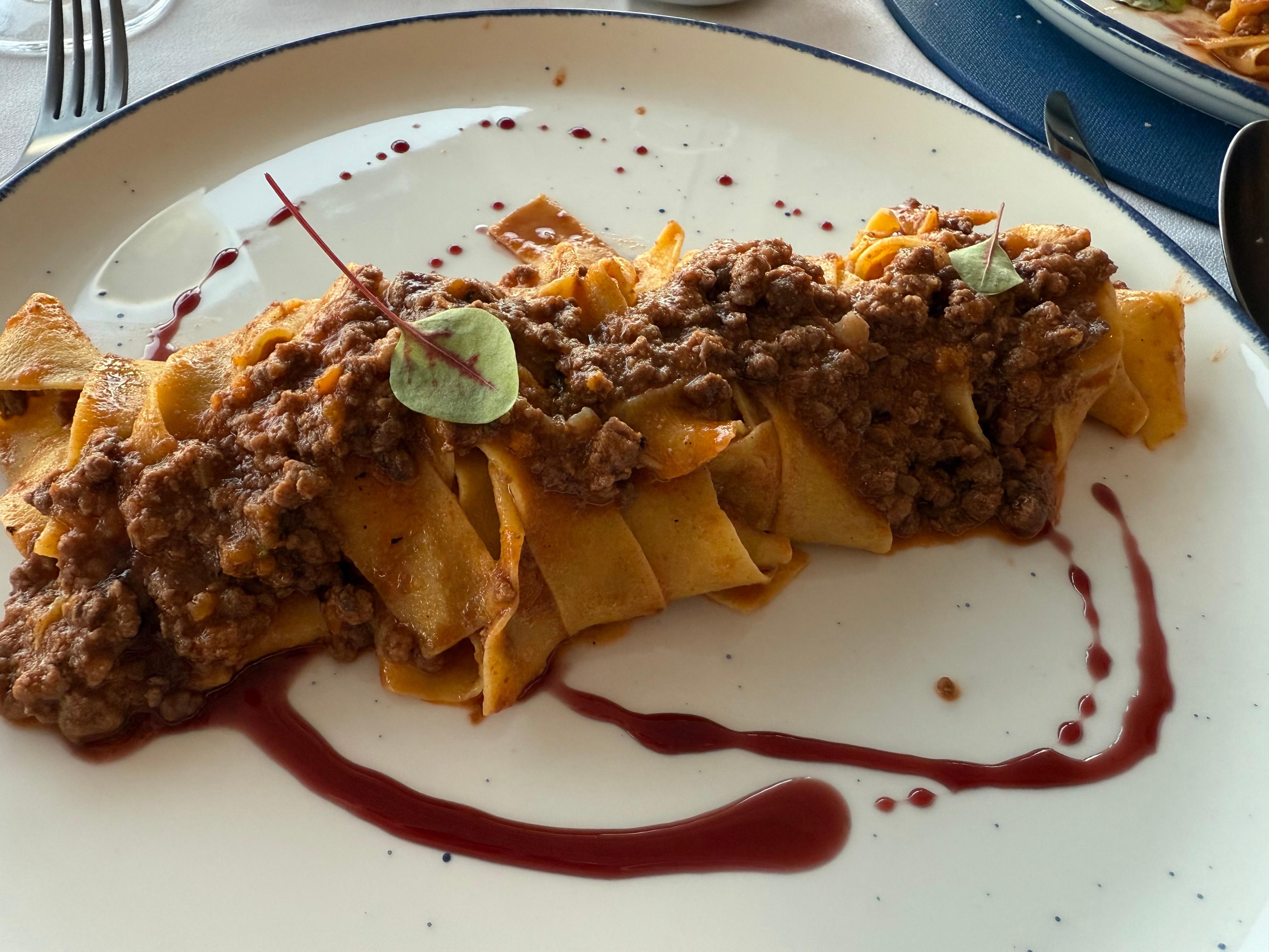 Pasta boar ragu