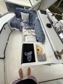 Upper bridge was not cleaned before we checked in