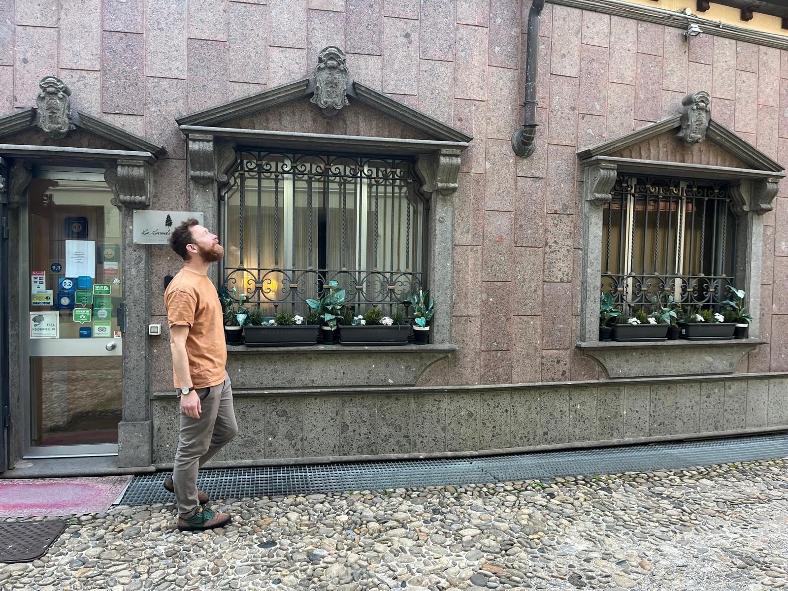 La Locanda courtyard