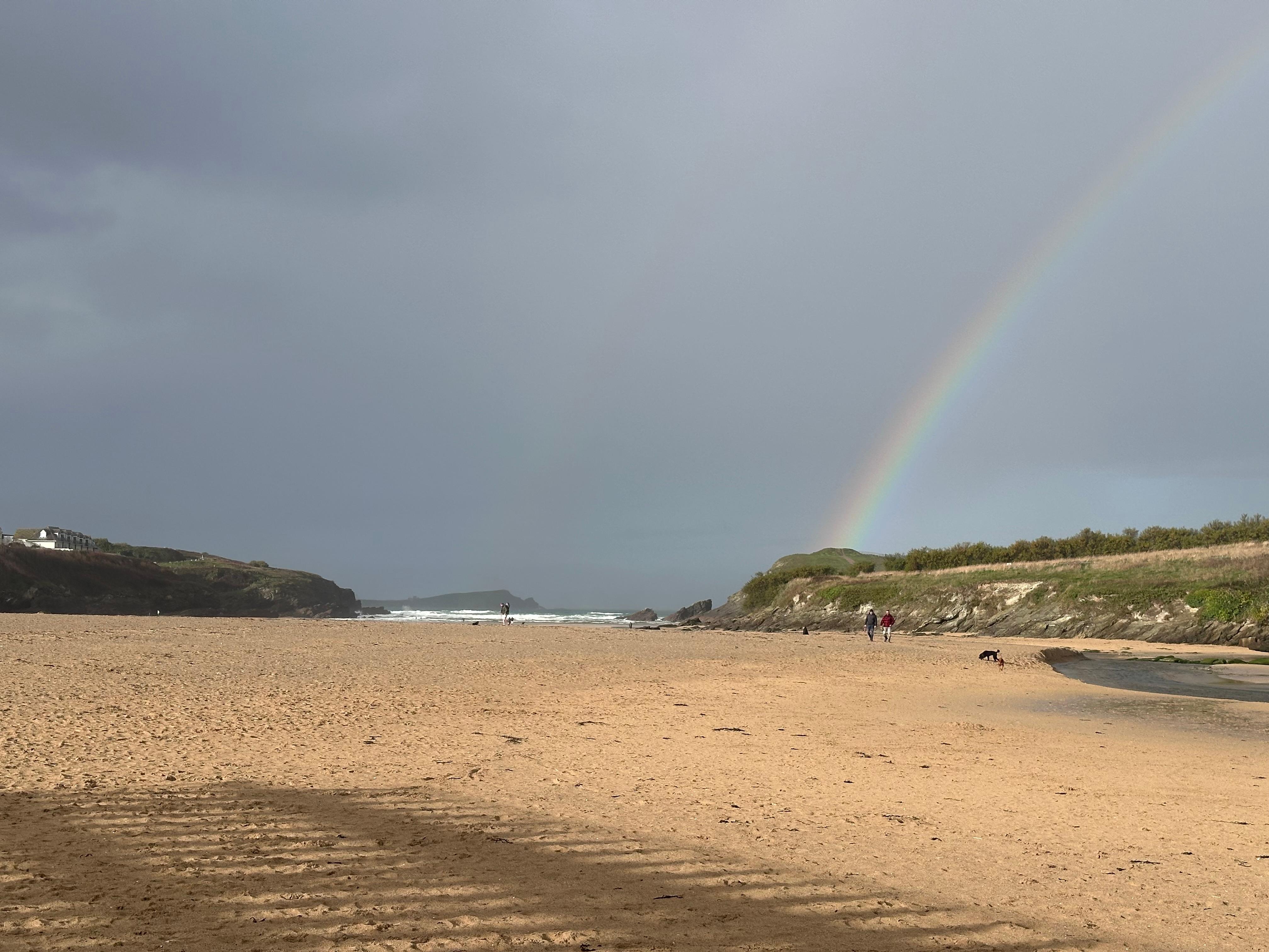 Porth beach 5 min walk 
