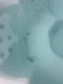 Hot tub on arrival.. murky water and debris— NOT clean!