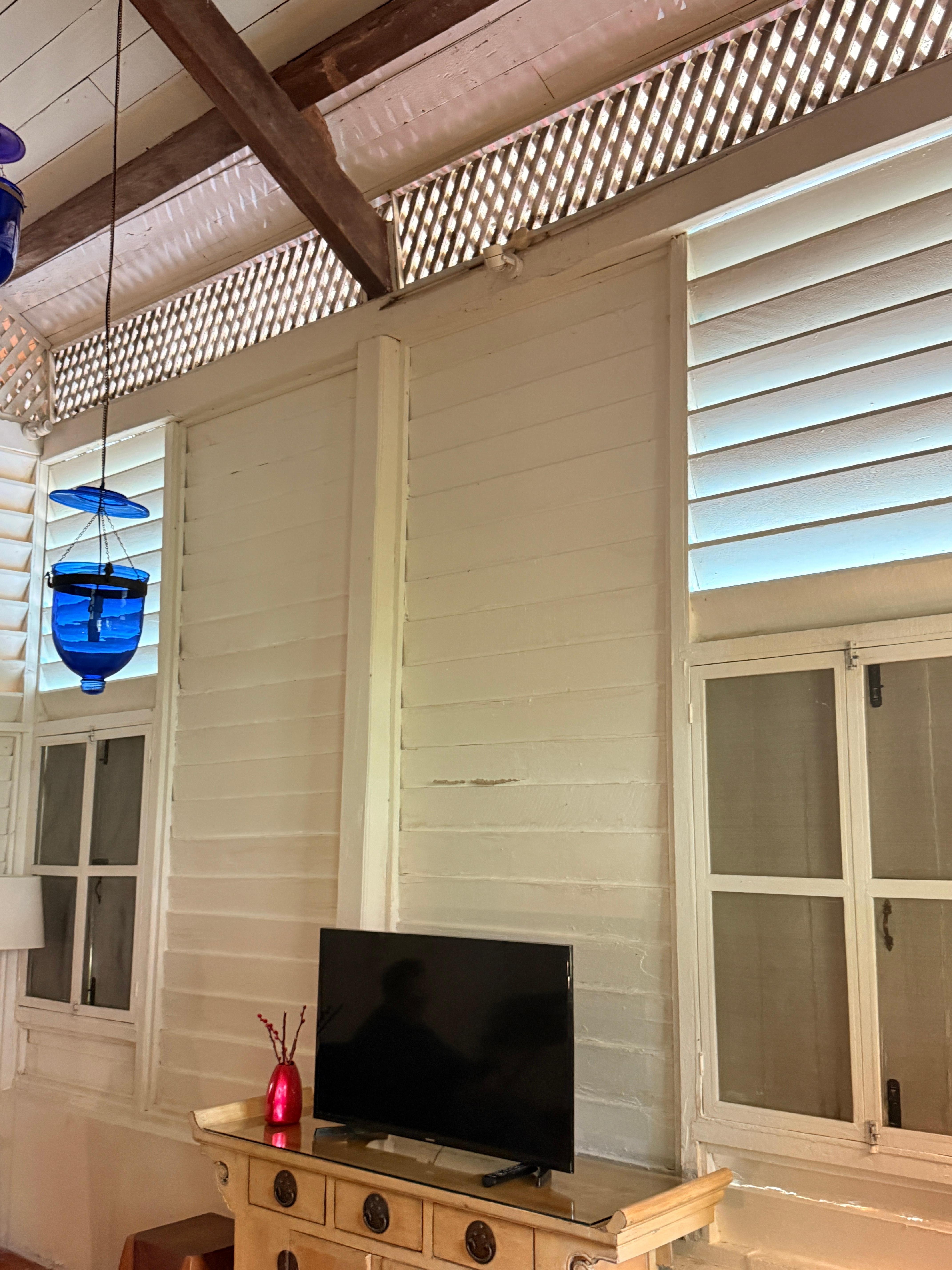 Charming estate room