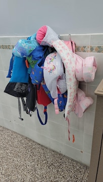 I thought this was so thoughtful! Life jackets and puddle jumper floaties for kiddos!! We had ours with us, but this was so nice!