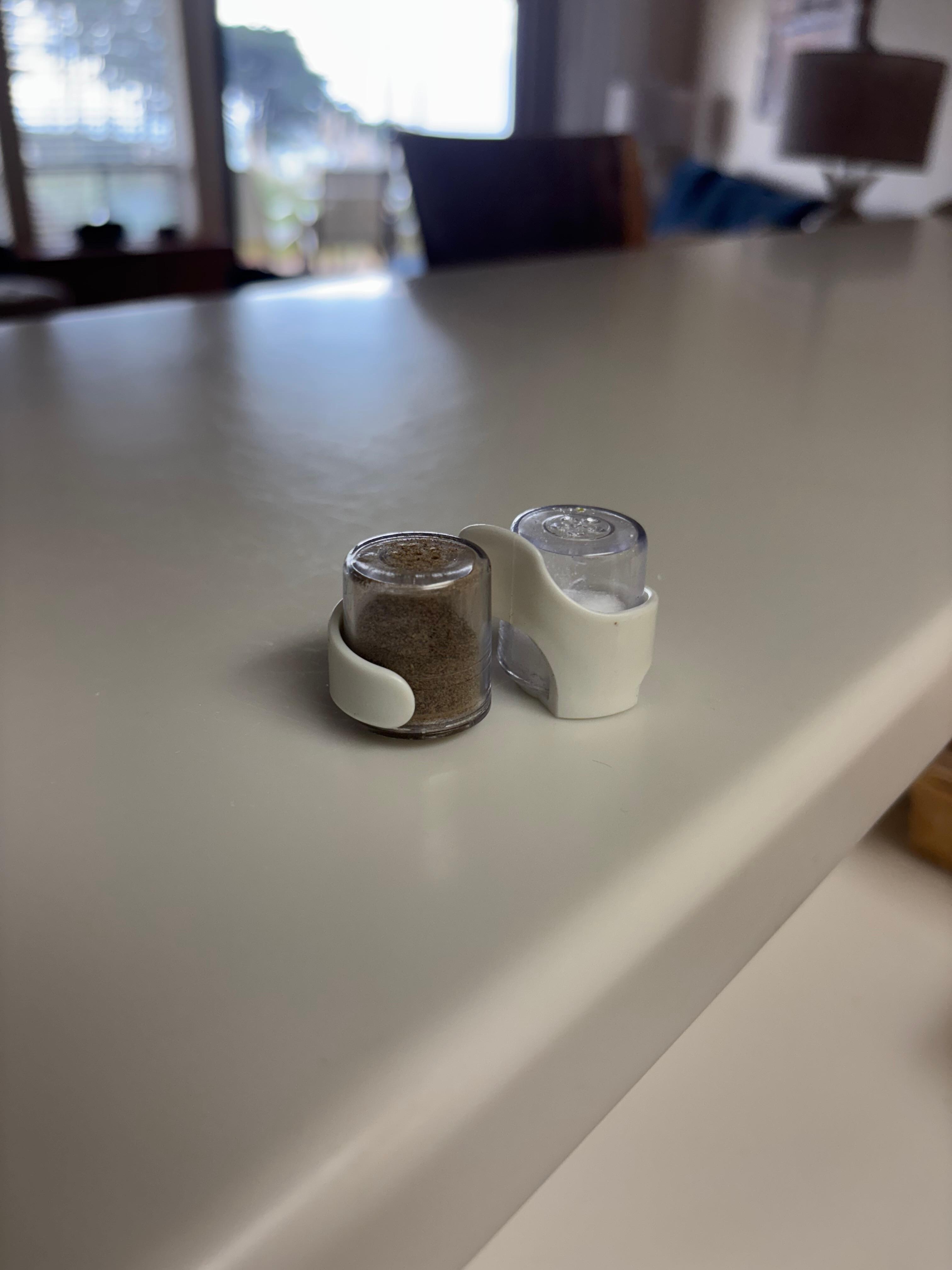 Though the kitchen is fully stocked, you need to bring everything else as there was only these thimble sizes s&p