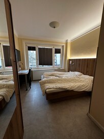 Could open middle blind!