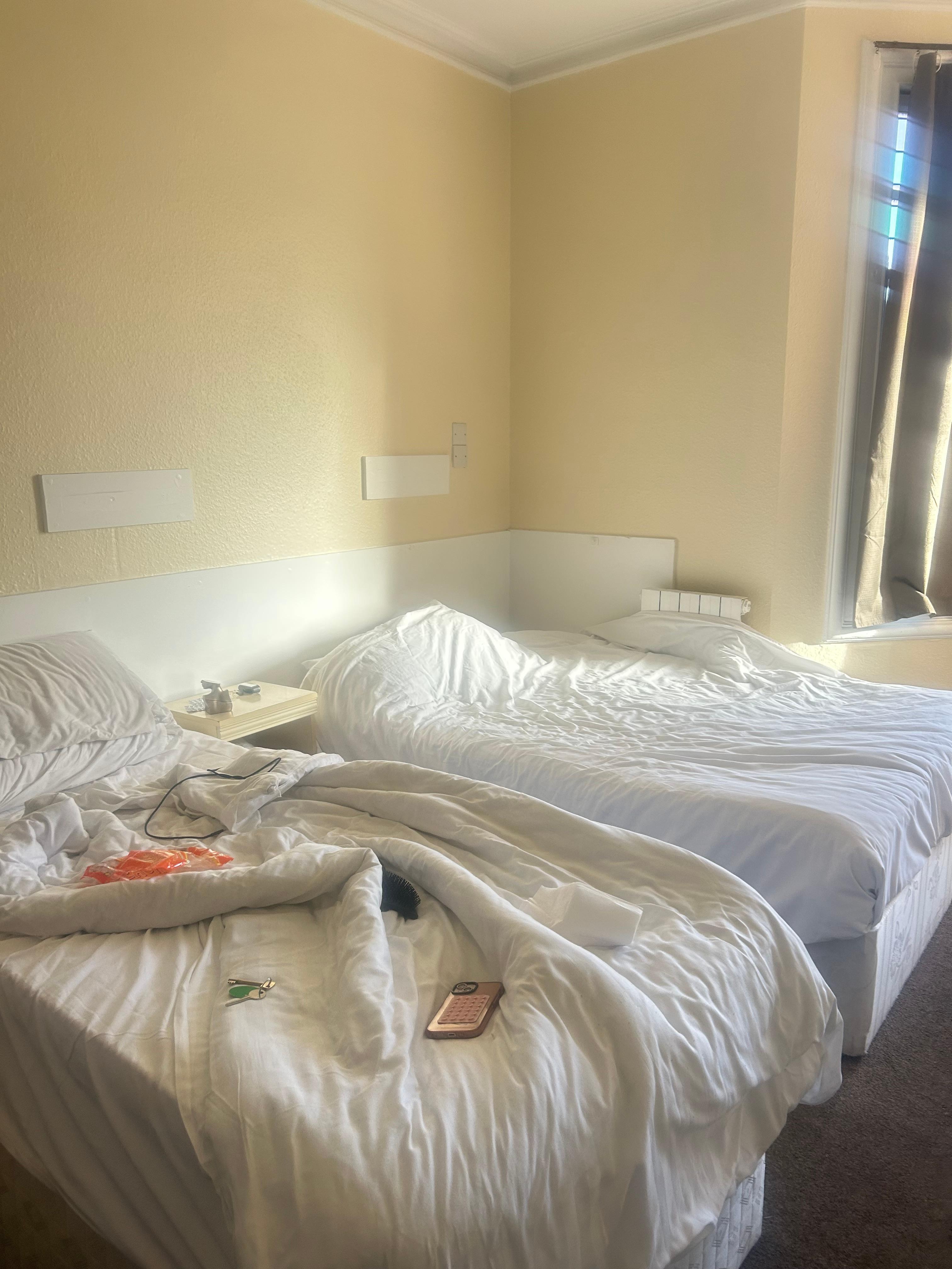 Looked very shabby and unkept