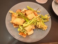 Potatoes and vegetables