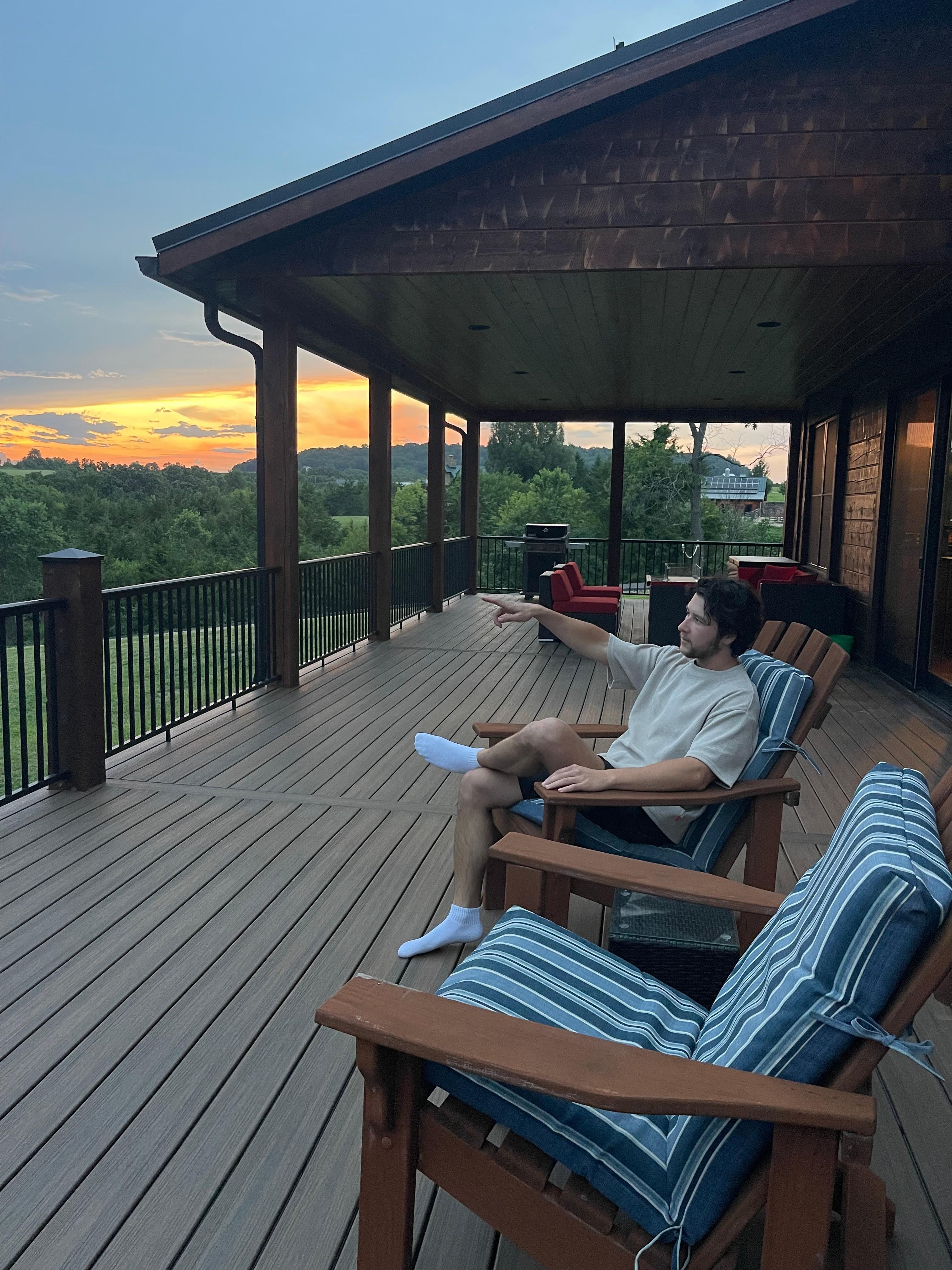 What a beautiful deck to watch the sunset!