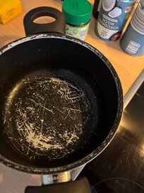 gefährliche unbrauchbares Kochgeschirr