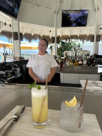 The best bartender! Thank you Lauren!