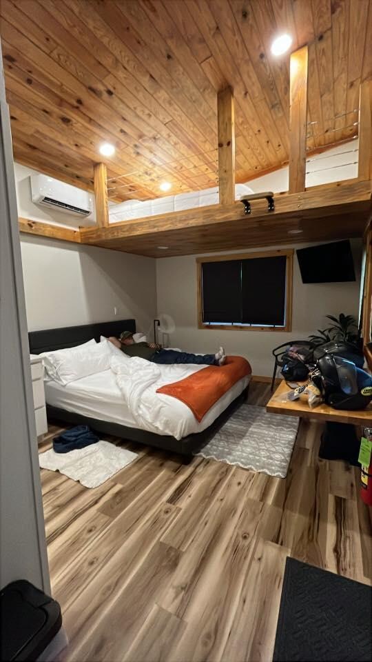 We did not have access to the loft area, but it looks like it would be very cool. 
