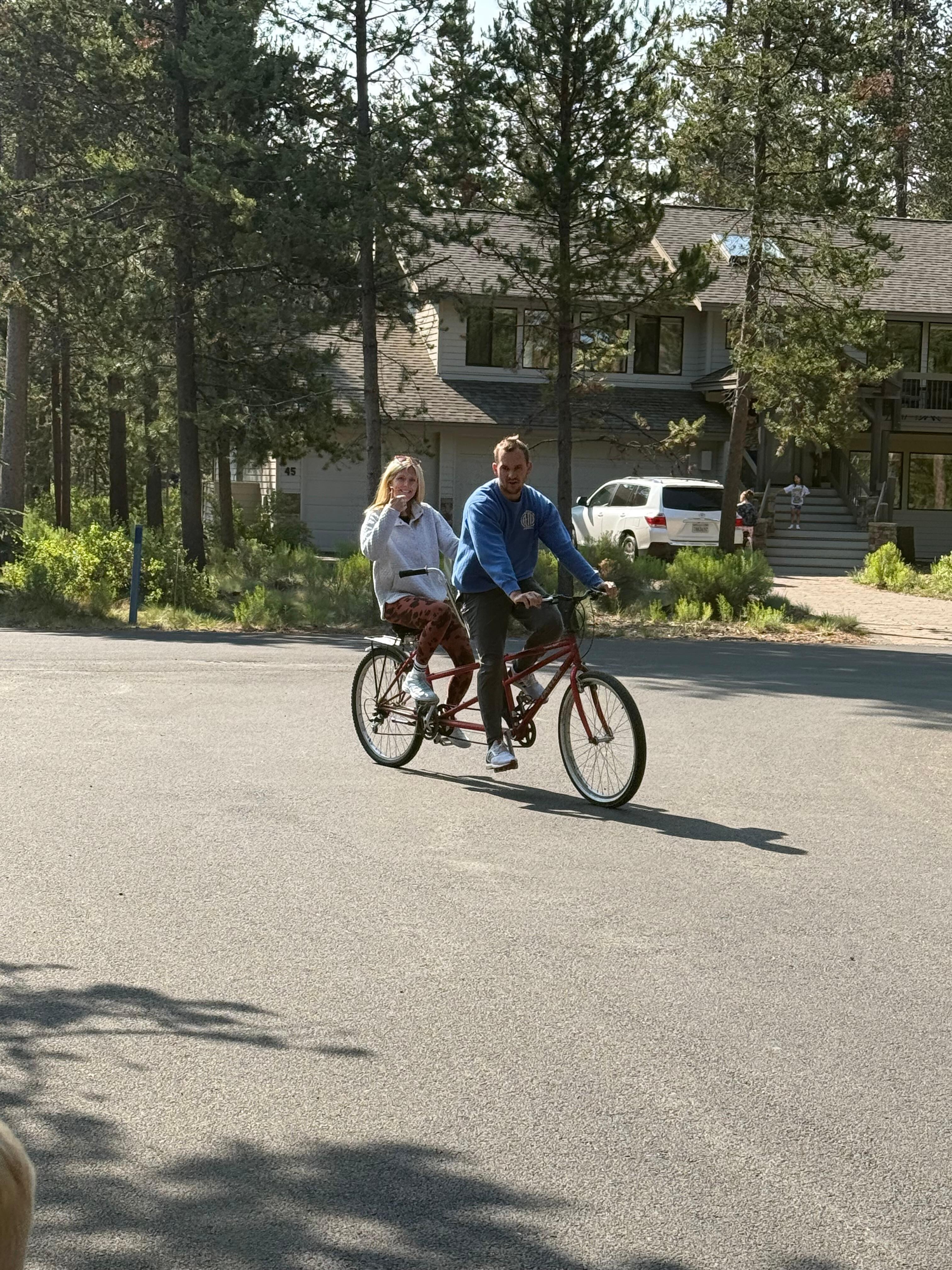 Tandem 