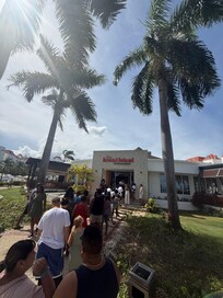 Buffet lines half an hour in.