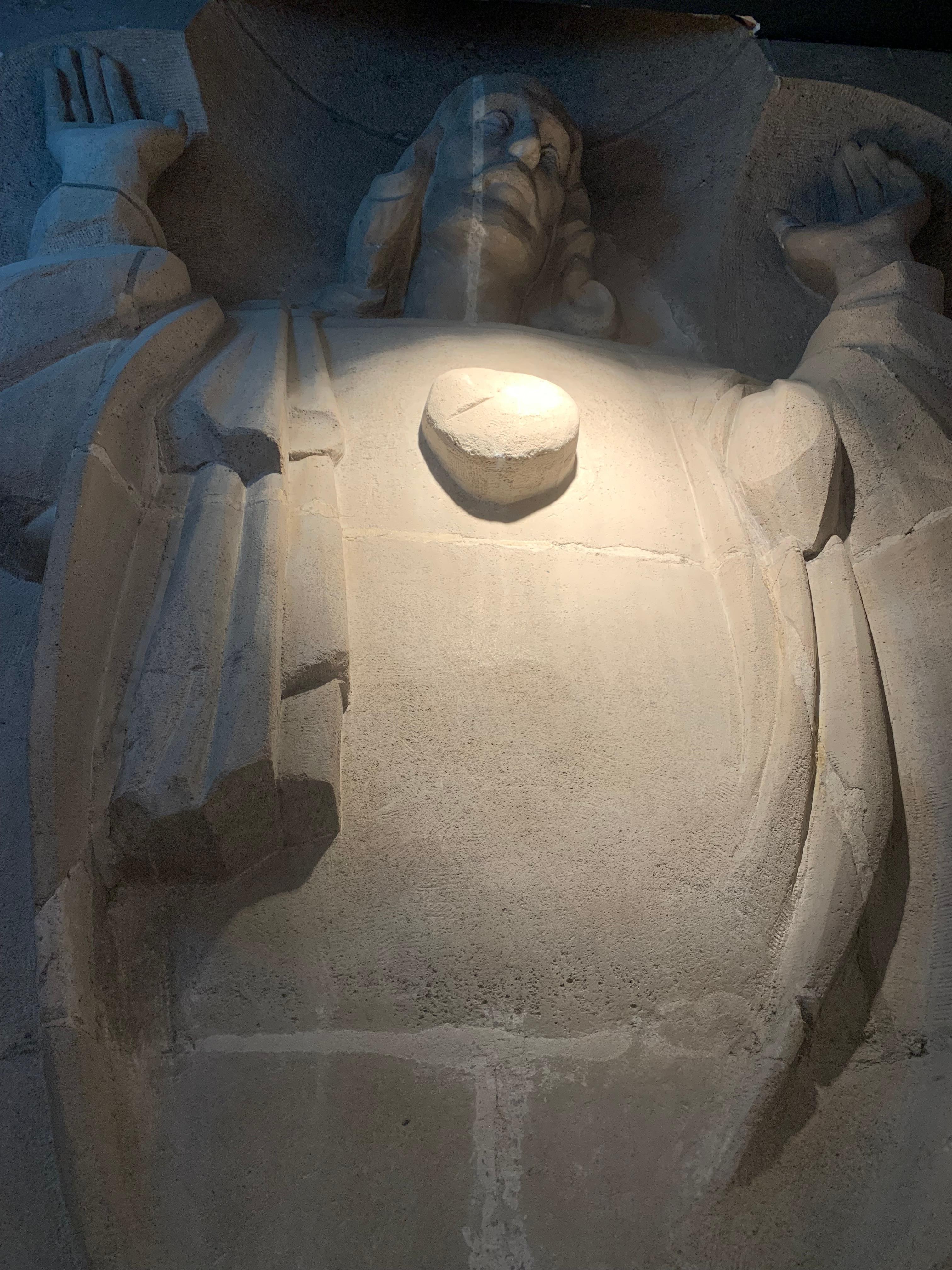 CAPITAL Him. 🙏🏼