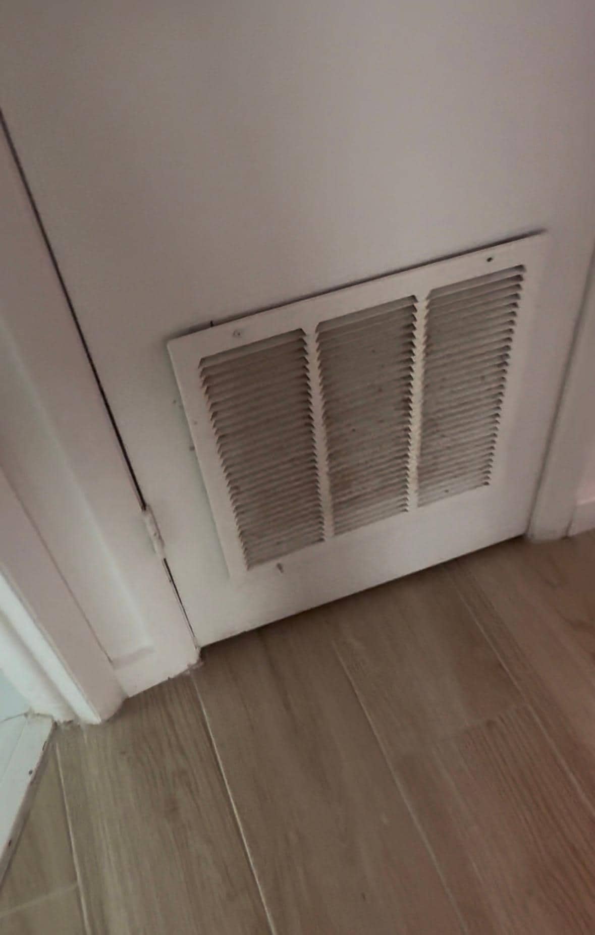 hallway vent