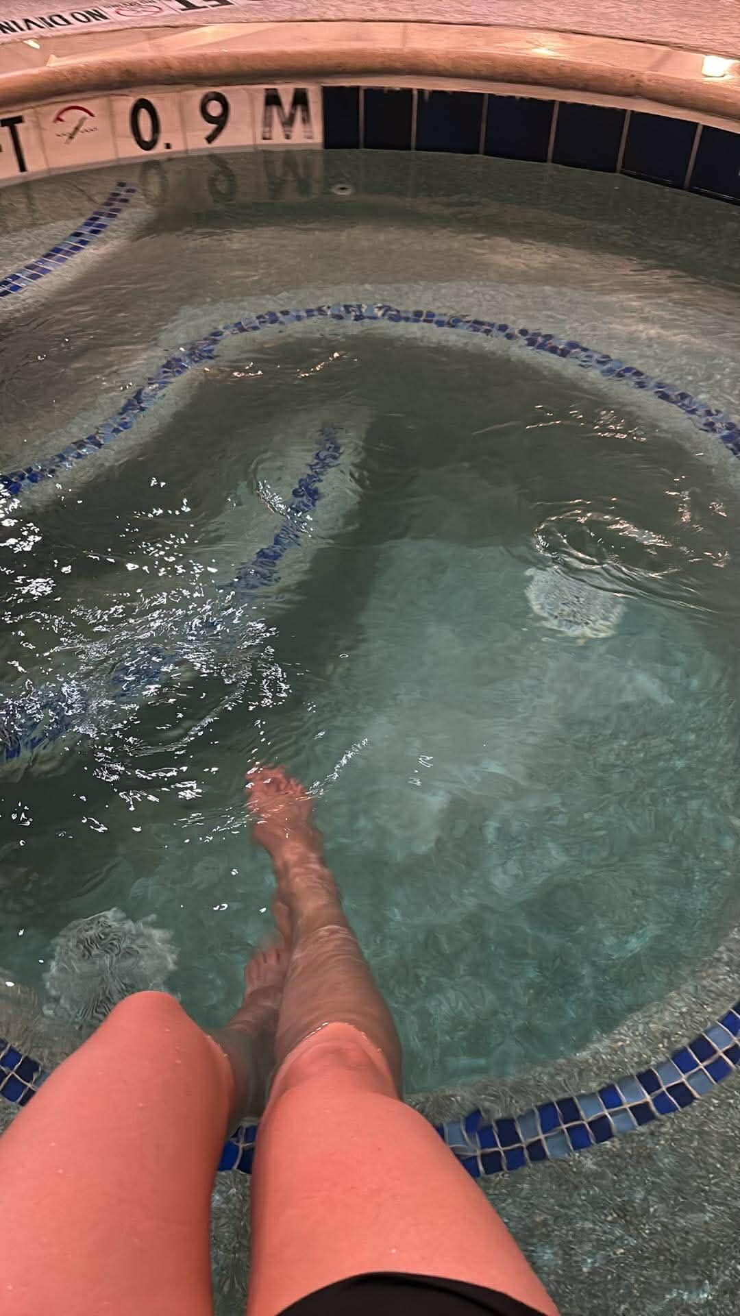 Hot tub turned off every 5min 
