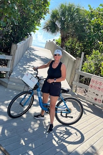 Complimentary 2 hr bike rental