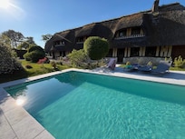 piscine et extérieur